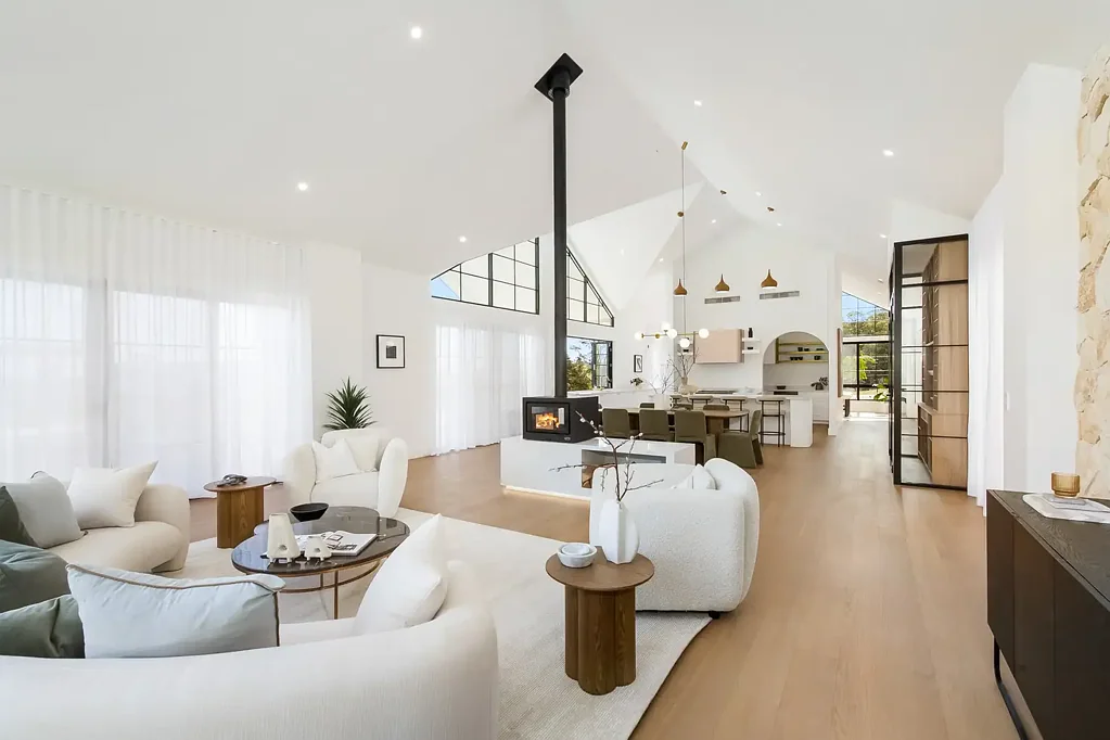 Bowral 5ਬੈੱਡਰੂਮ "Elysium" - Bold, Modern Design with Panoramic Views Across Oxley’s Hill