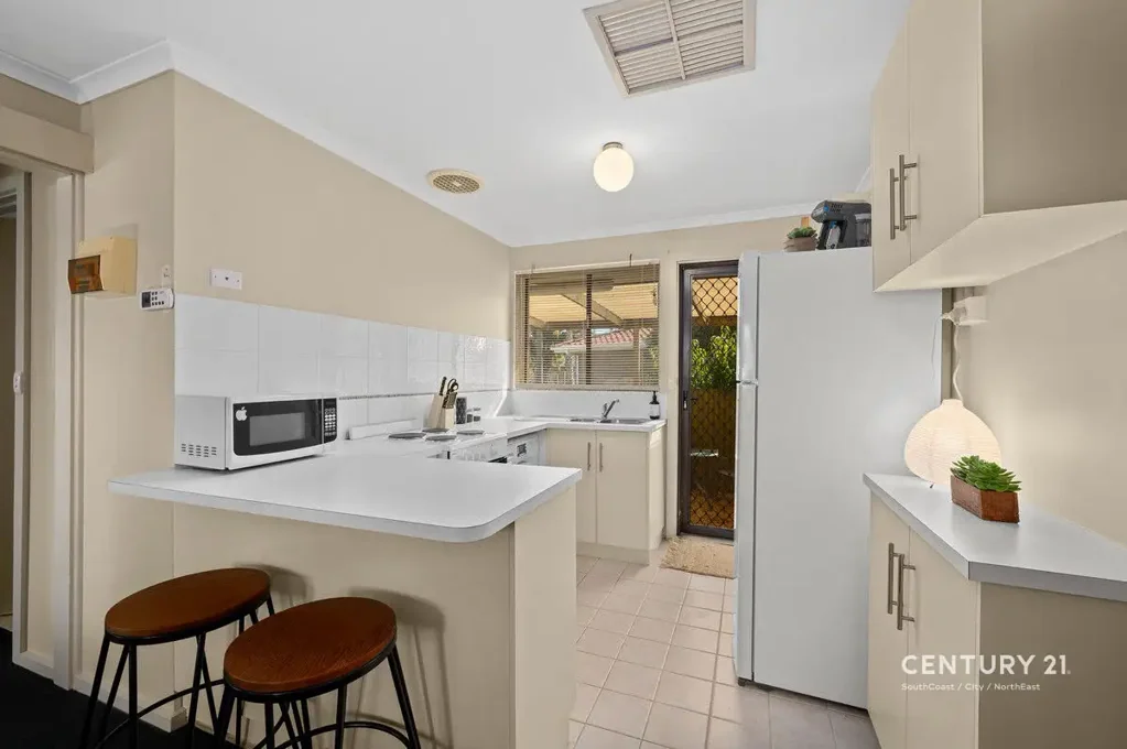 1/9 Quinliven Road, Port Willunga, SA 5173