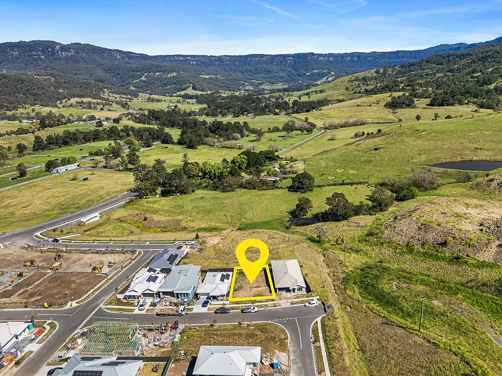 7 Goldfinch Street, Calderwood, NSW 2527