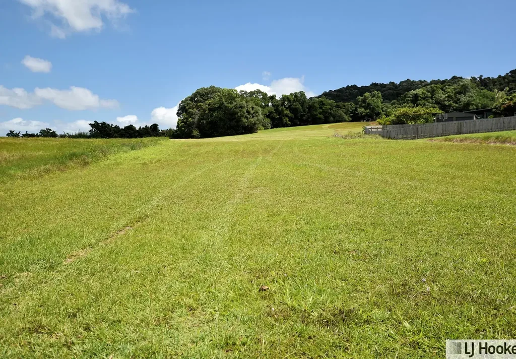 Tully Build Your Dream Home in a Sought-After Tully Location
