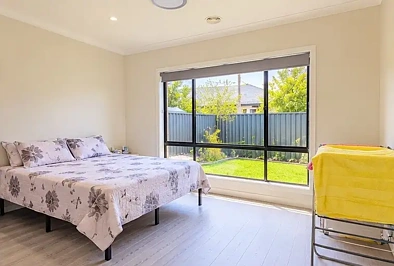 Kwarto - 74 Everglade Crescent, Roxburgh Park, VIC 3064
