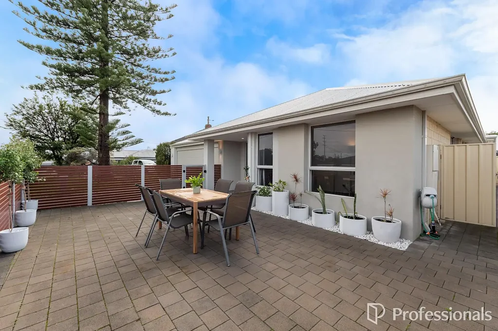 5 Viscount Road, Morley, WA 6062