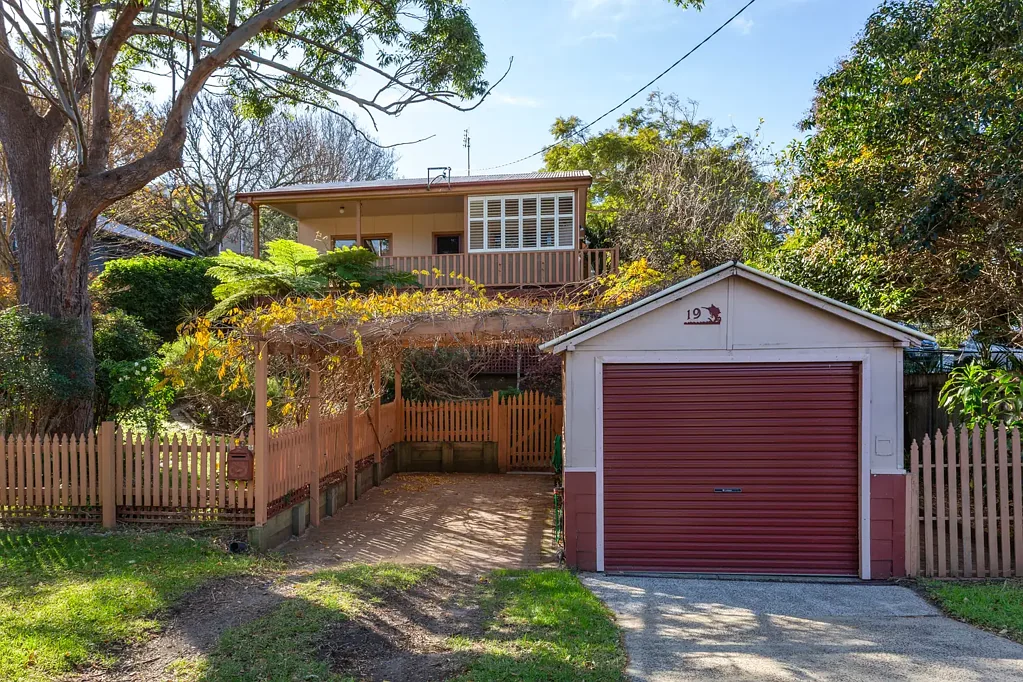 Kiama 4房  Kiama Central - Classic Cottage or Prime Development Opportunity