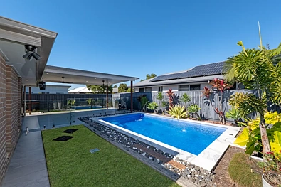 Palmview 4 Slaapkamer This is what 441m2 in Harmony can look like - a genuine family entertainer opposite parkland, with the pool already done.