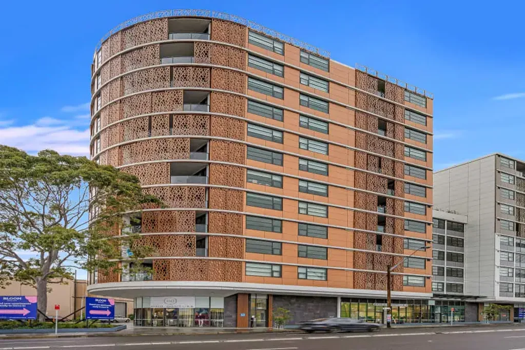 Modern Living In Prime Location!