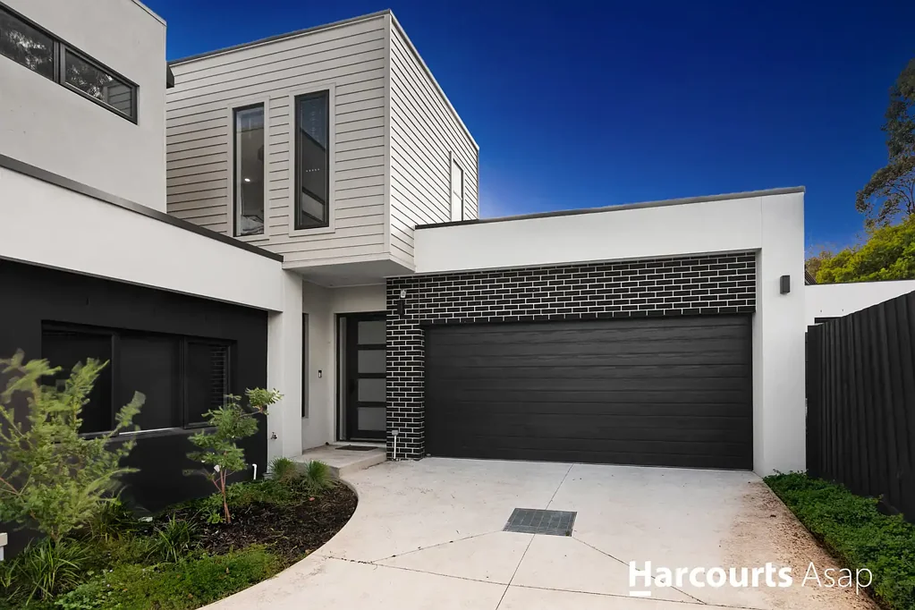 Berwick 3 Bedroom Where Lifestyle, Comfort & Location Come Together – Your Dream Home in the Heart of Berwick