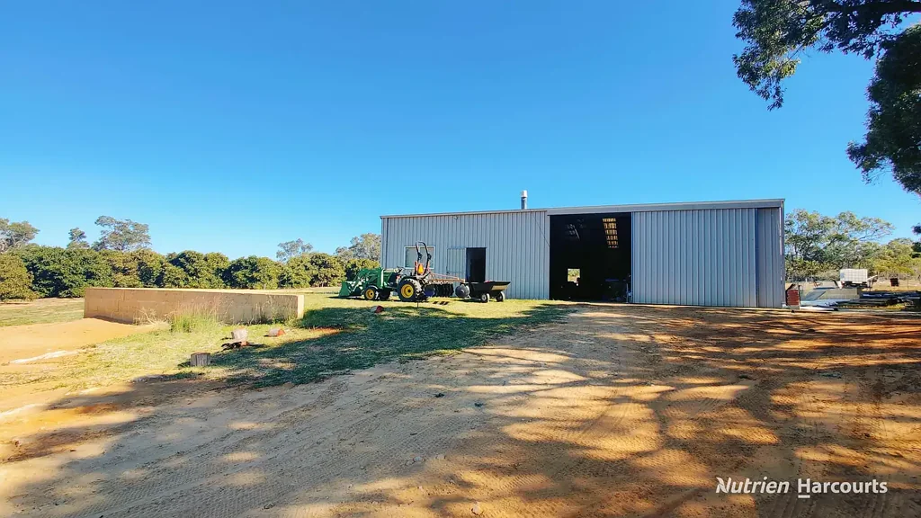 901 Cowalla Road, Wanerie, WA 6503