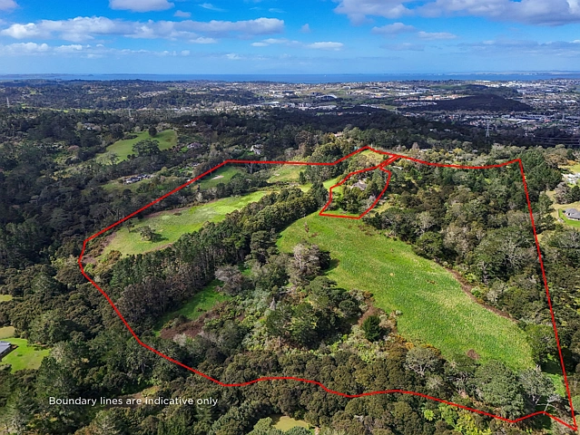 62 Paremoremo Road, Albany, North Shore City
