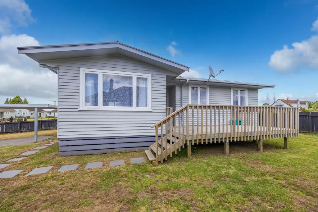 Huntly 3 Bedroom HUGE Reduction Price - Vendor wants it sold!