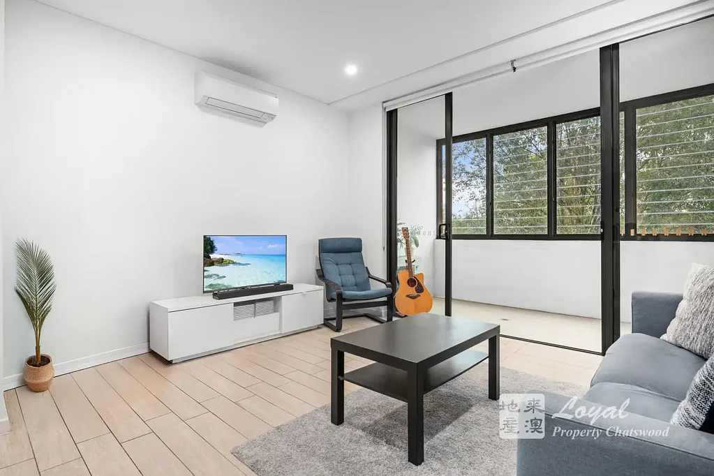 Ermington 2 Bedroom Oversized Apartment with a Massive Winter Garden!