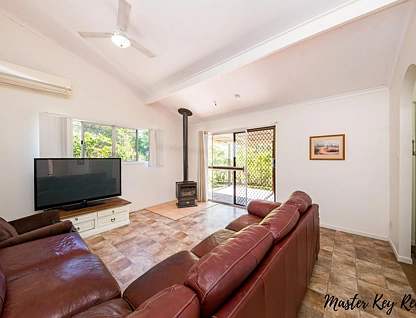 399 Reillys Road, Cushnie, QLD 4608, 4部屋, 2バスルーム, Lifestyle Property