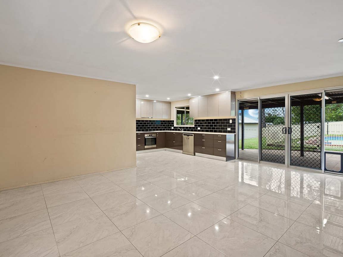 214 DREWS RD, LOGANHOLME QLD 4129, 0部屋, 0バスルーム, House