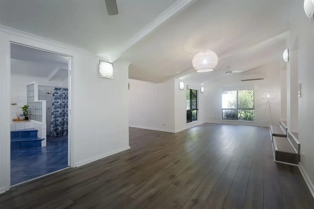 Virginia 4ਬੈੱਡਰੂਮ 20 London Road Virginia