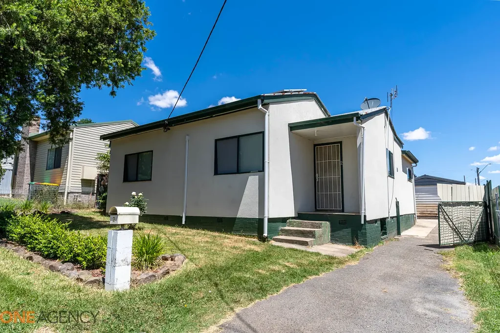 2 Moresby Street, Orange, NSW 2800