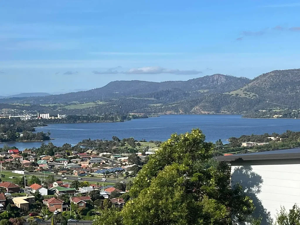 Rosetta Build Your Dream Home with a View to Match