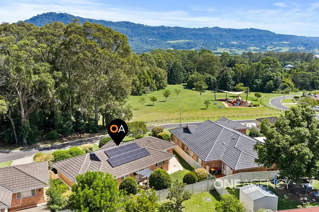 1/5 Marigold Close, Bomaderry, NSW 2541