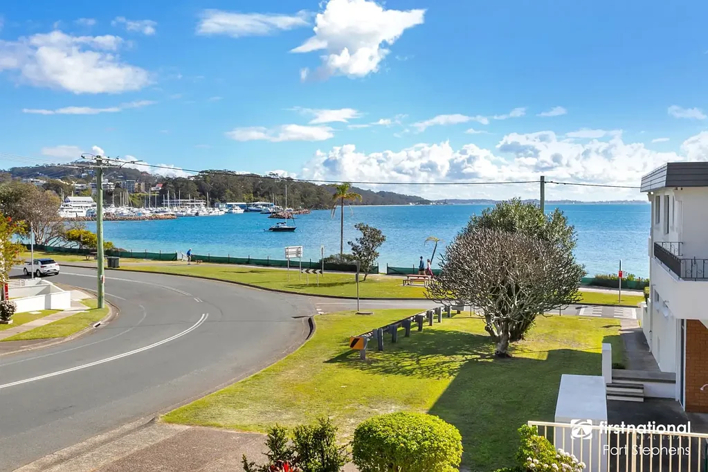 Nelson Bay 1 Slaapkamer Sun, Sea, and Simplicity: The Ultimate Fly Point Lifestyle