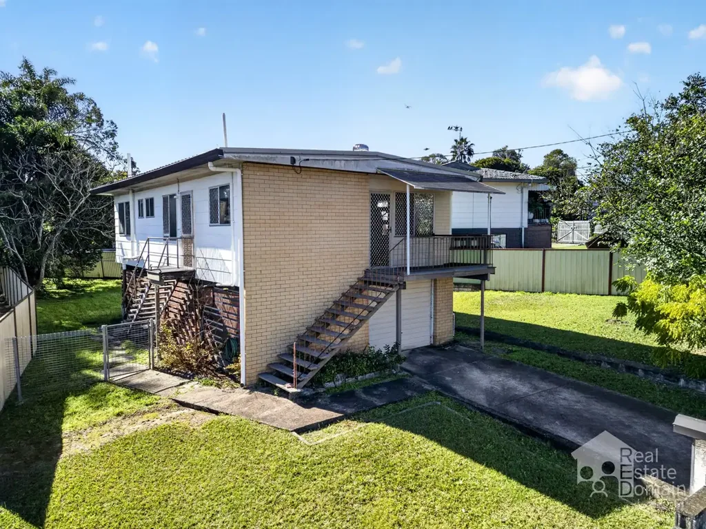 Slacks Creek 3Habitaciones High Set in Prime Position with Side Access !! Unbelievable Opportunity!!!