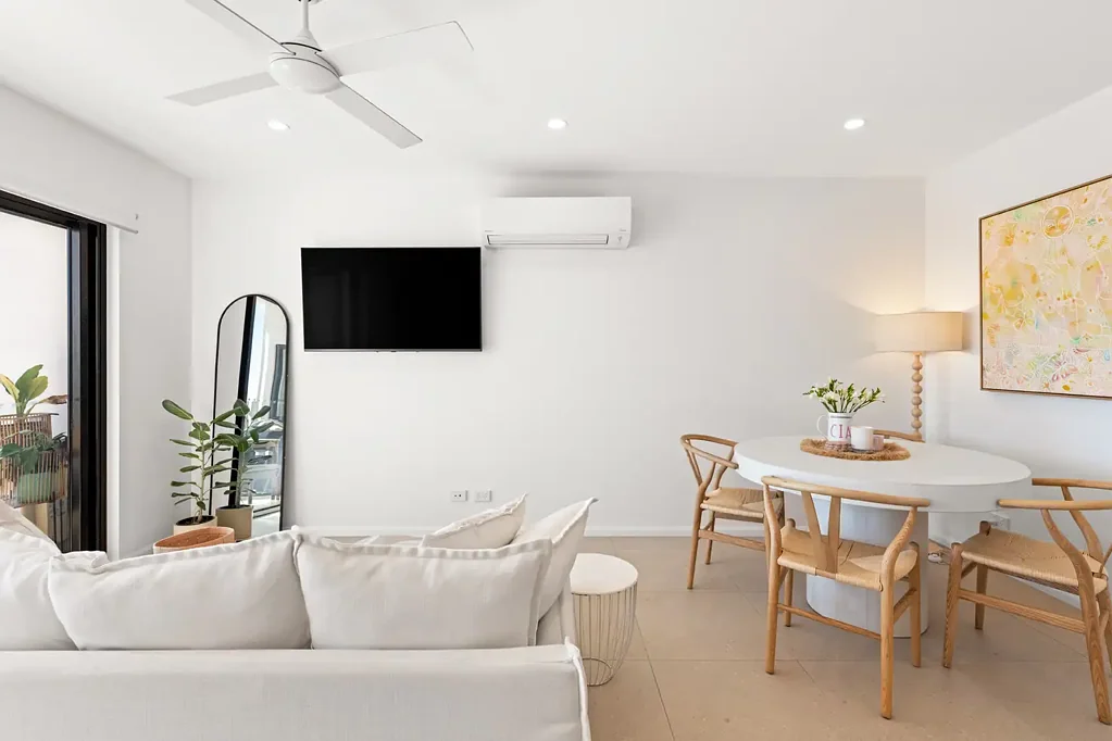 Coastal Living with Unbeatable Convenience - 1 Bedroom Apartment in the Heart of Miami