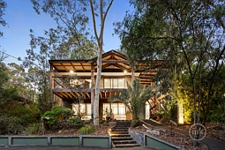 42 Belmont Crescent, Montmorency