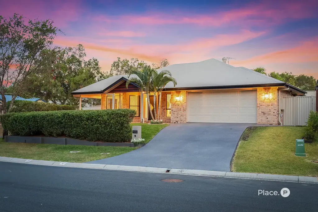 Narangba 4ਬੈੱਡਰੂਮ 900sqm - Dual Street Access - Nothing Left to Do!