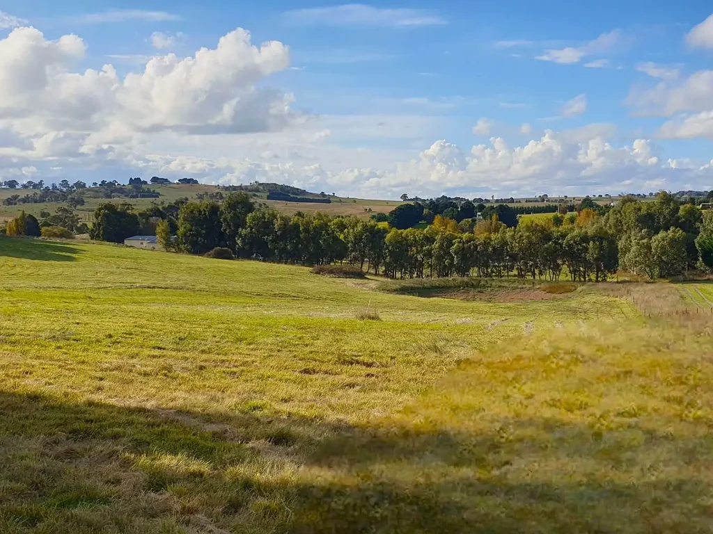 Crookwell Rare Lifestyle Acreage with DA Approval