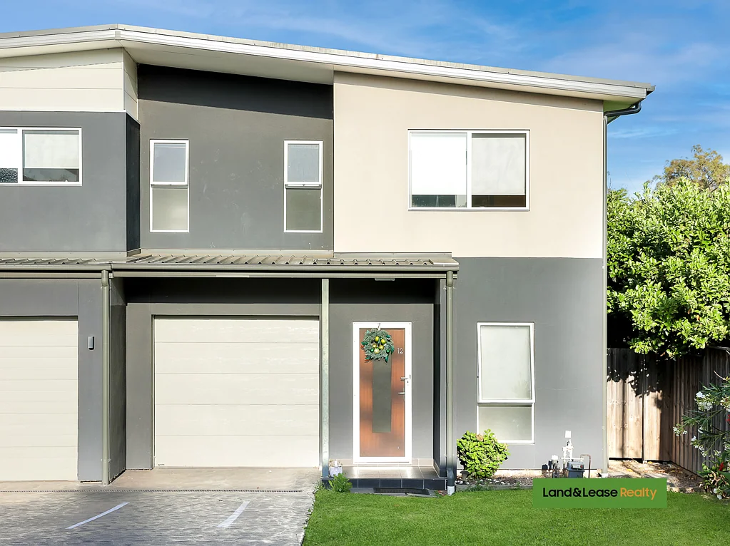 12/52A Atlantic Boulevard, Glenfield, NSW 2167