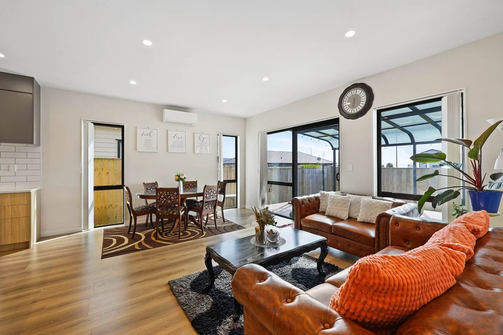 Clarks Beach 5ਬੈੱਡਰੂਮ DREAM HOME BETTER THAN NEW!ACT NOW!!