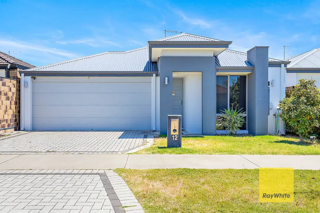 12 Torquata Street, Piara Waters, WA 6112