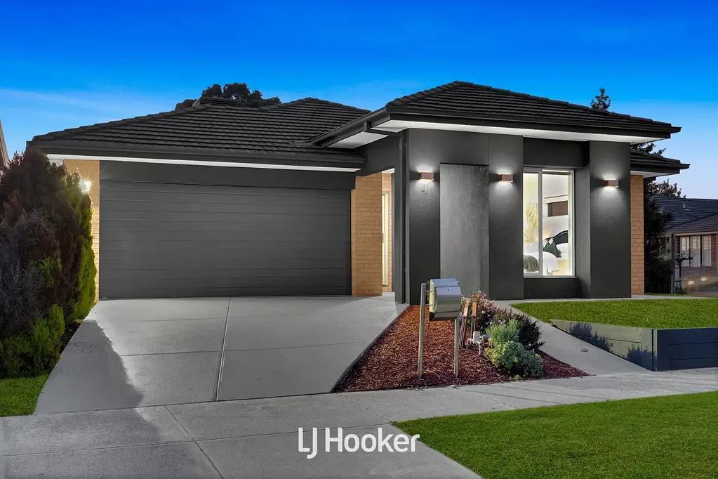Cranbourne East 4房 一个兼具空间、格调与生活魅力的令人向往的家庭港湾 An Enviable Family Sanctuary with Space, Style & Lifestyle Appeal