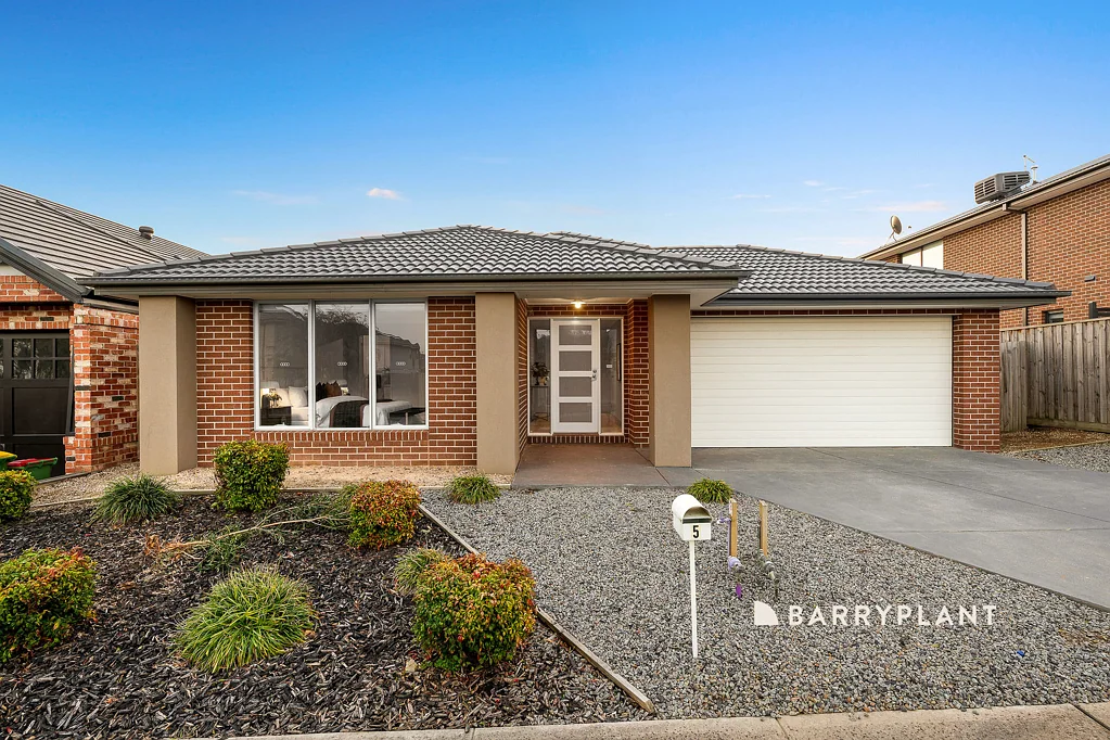 5 Valentine Crescent, Officer, VIC 3809