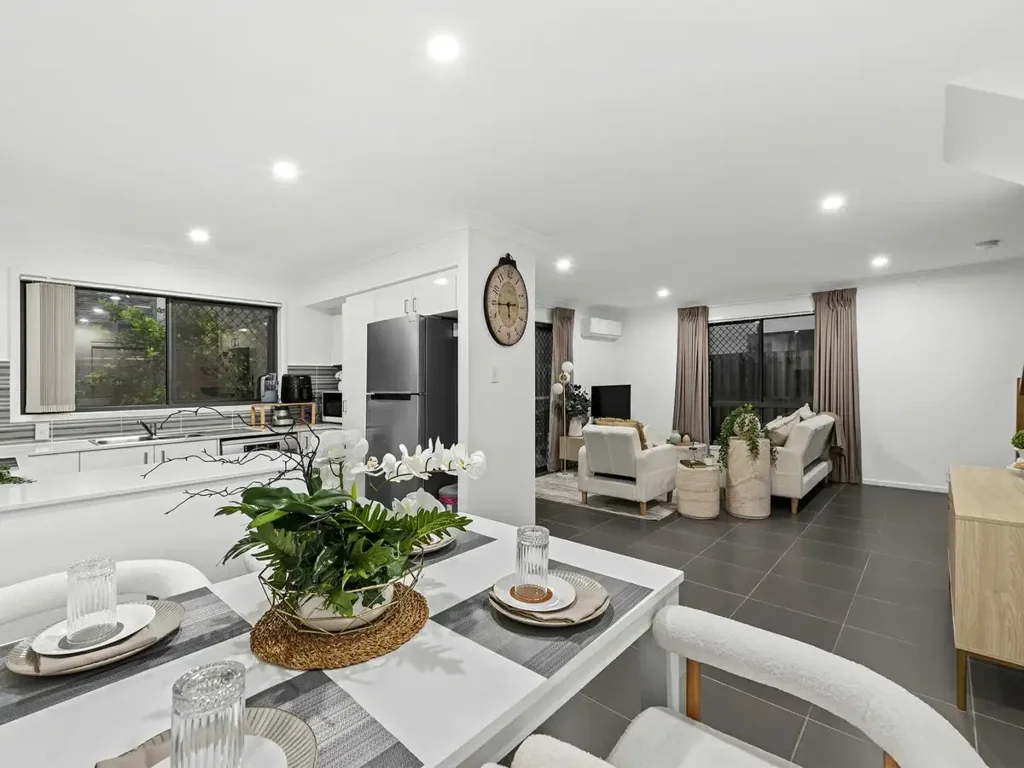 Calamvale 3બેડરૂમ Spacious Townhouse Living & Low Body Corp in Stretton College catchment