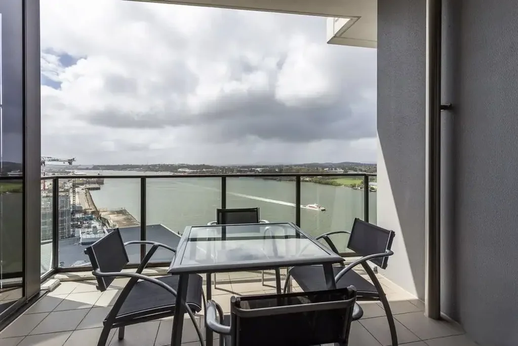 21302/37 Harbour Road, Hamilton, QLD 4007, 2 chambres, 2 salles de bain, Apartment