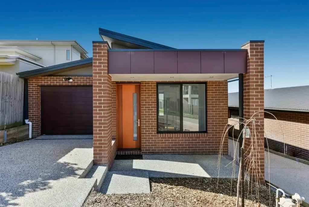 1/13 Oakhill Avenue, Highton, VIC 3216
