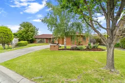 10 Callistemon Court, Sale