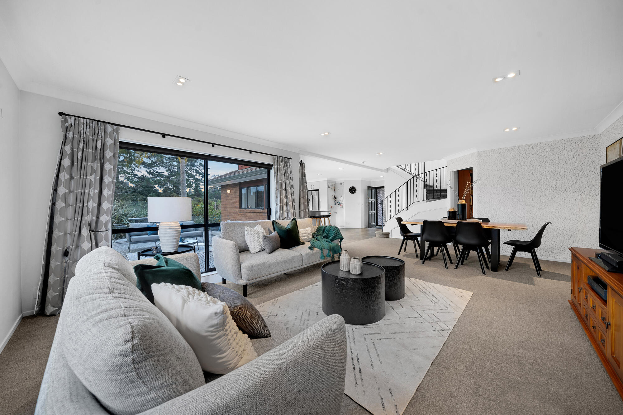 12 Lochend Place, Highland Park, photo 3