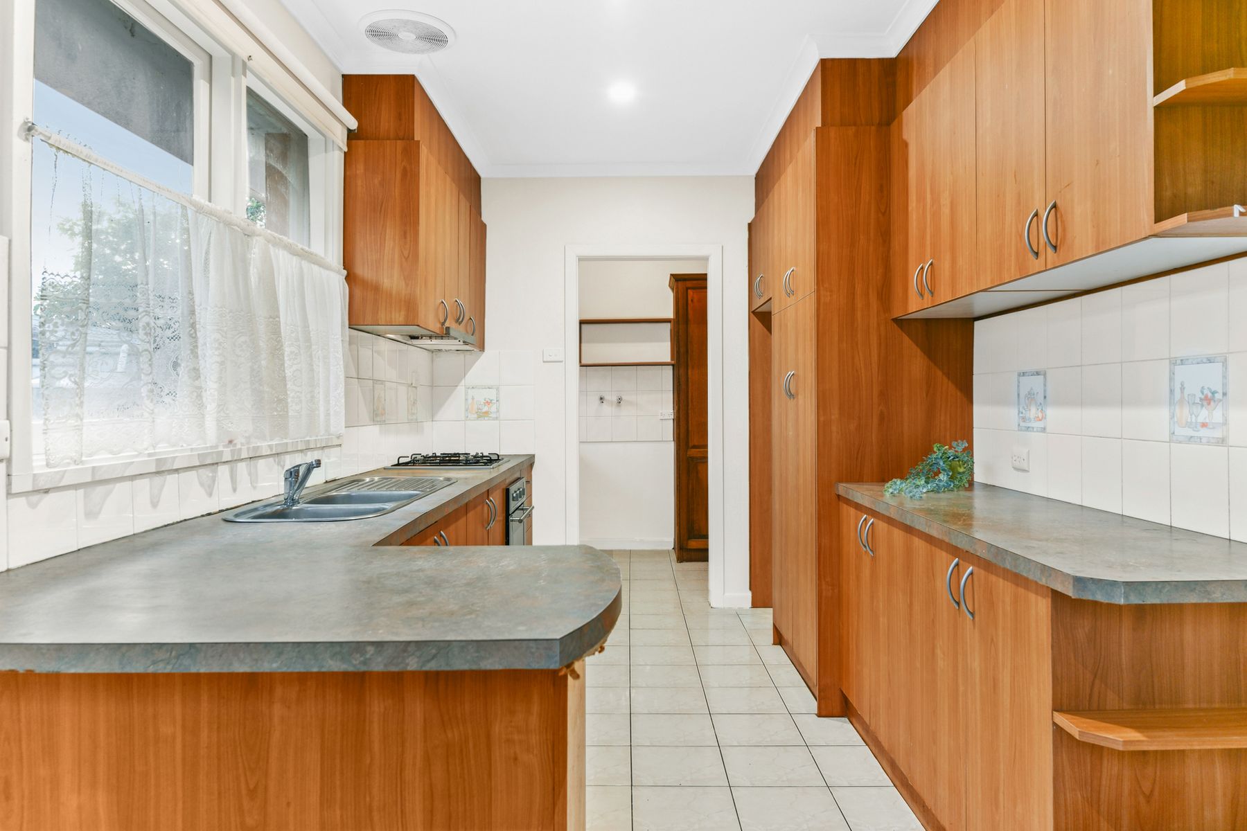 14 HILLSIDE AV, DANDENONG NORTH VIC 3175, 0房, 0浴, House