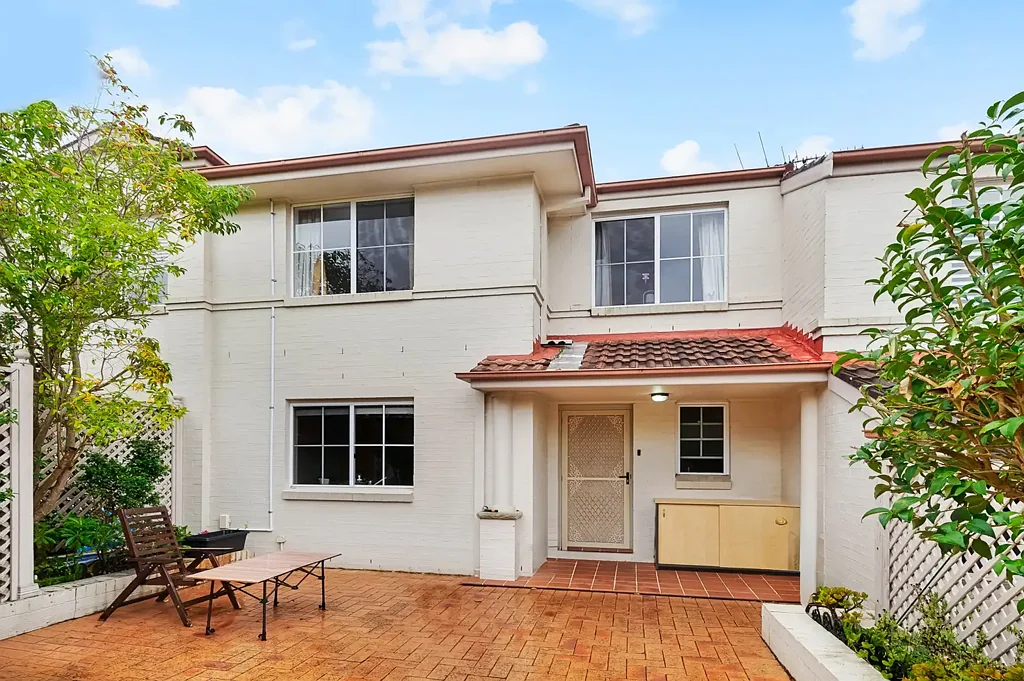 32 Livingstone Way, Thornleigh, NSW 2120