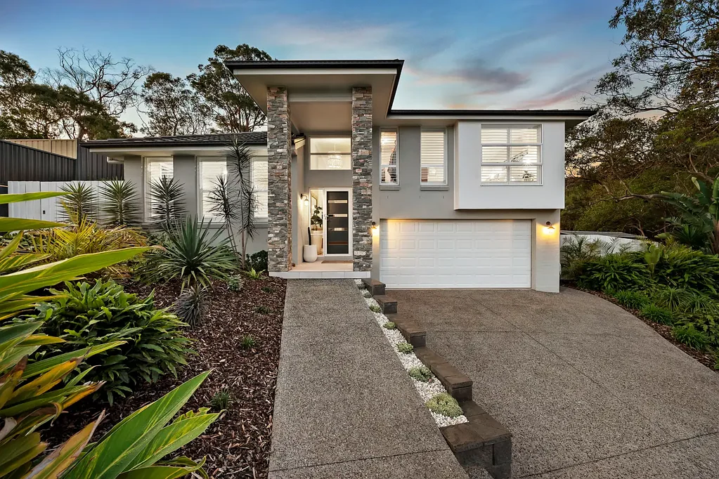 1 Green Valley Road, Charlestown, NSW 2290