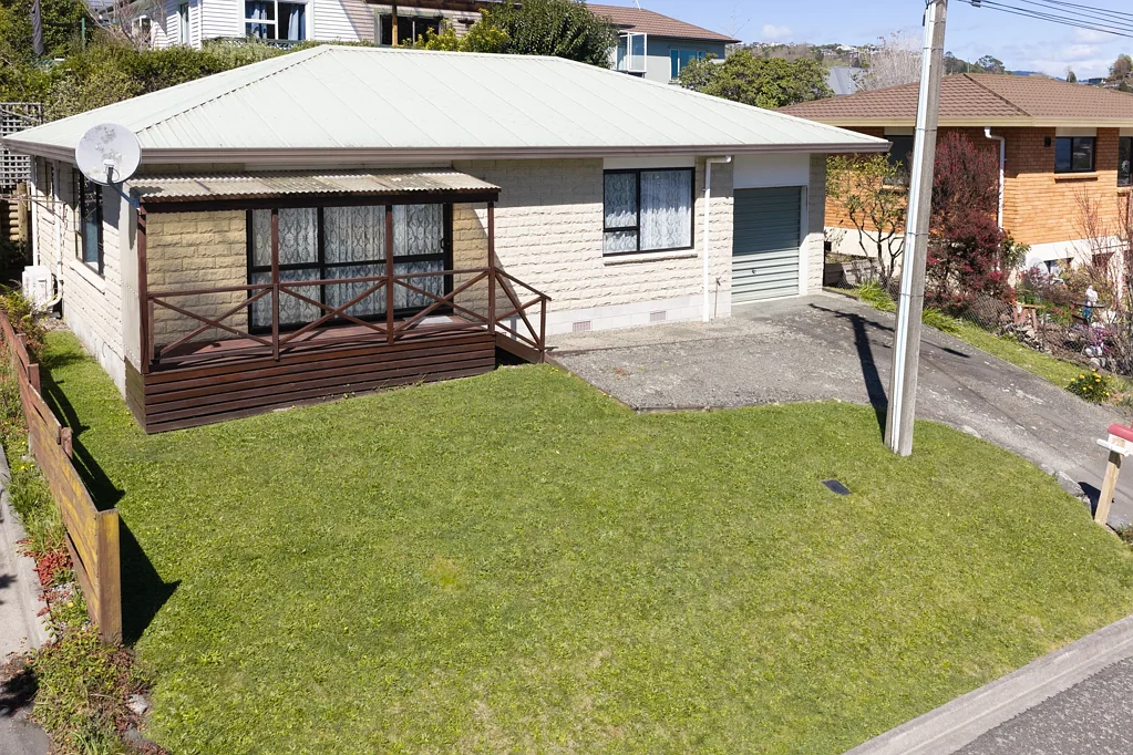 Wakatu 2房  A solid home with plenty of potential