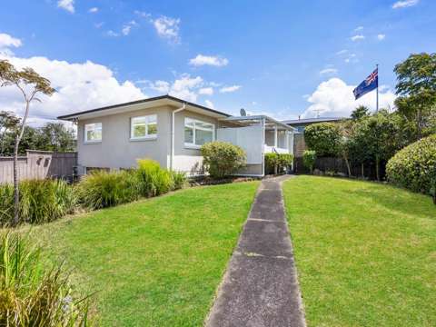 Campbells Bay 2房  Your New Life in Campbells Bay Awaits – Act Now!