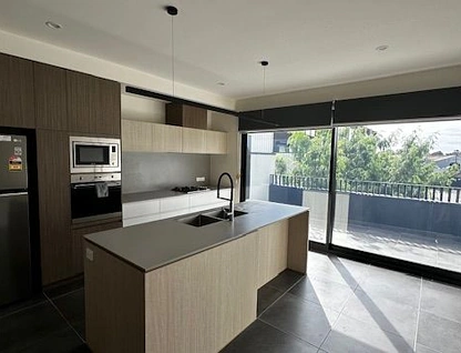 146 Keneally Street, Dandenong, South East Melbourne, 3 Kuwarto, 3 Banyo, Townhouse