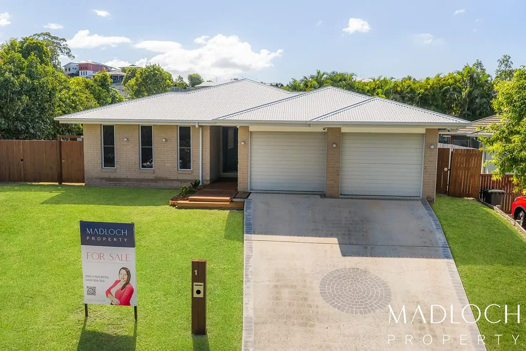 1 Lavender Boulevard, Kirkwood, QLD 4680