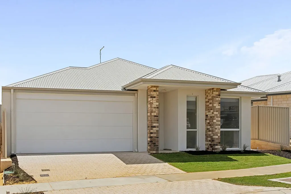 12 Uluwatu Crescent, Eglinton, WA 6034