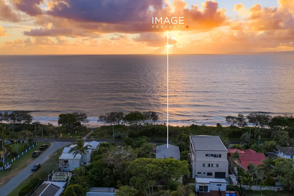 Woorim 3房 Woorim Beach仅50米 647m²宽敞地块 开发潜力巨大 海滨生活方式触手可及 Auction! If Not Sold Prior!