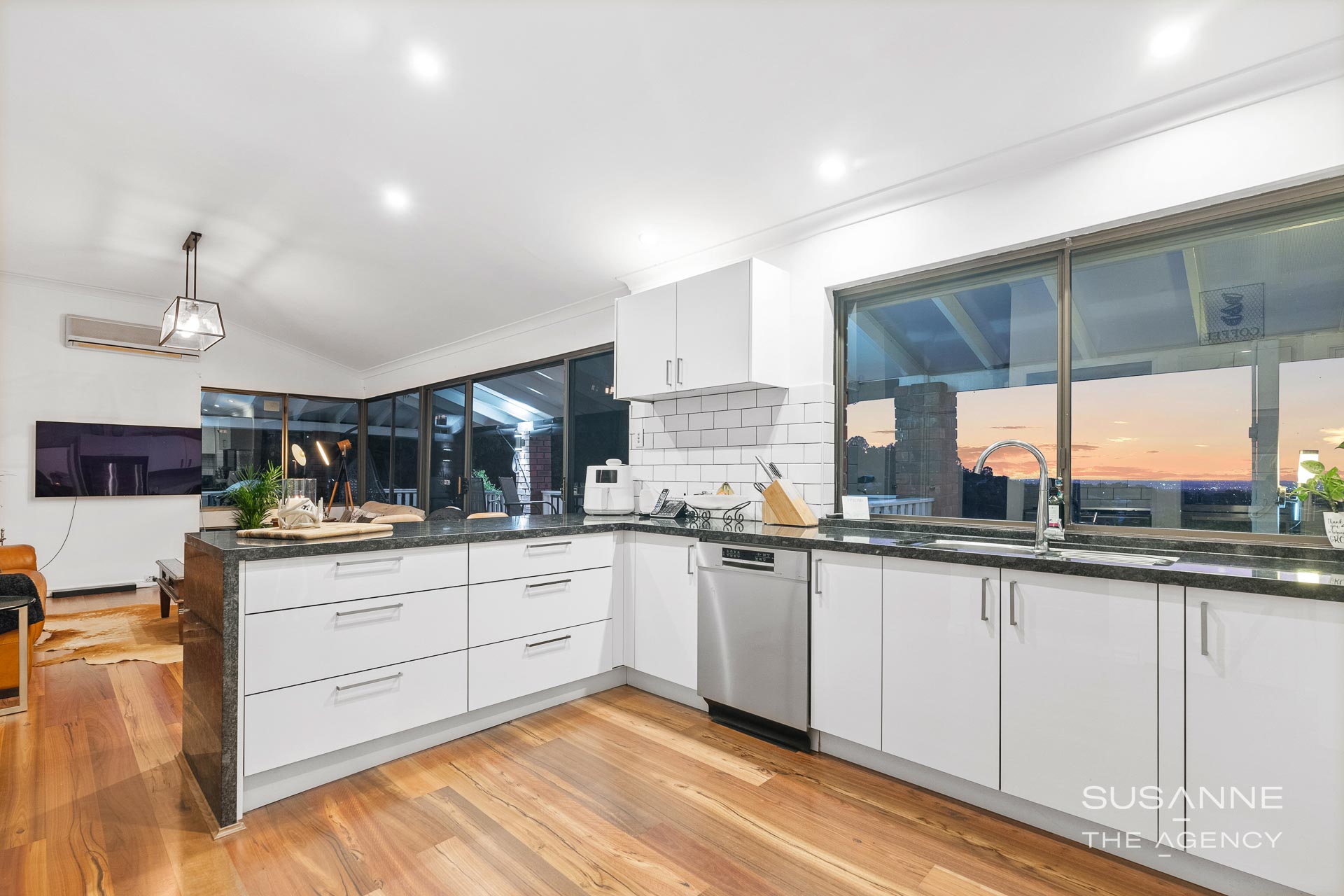 50 ZAMIA RD, GOOSEBERRY HILL WA 6076, 0房, 0浴, House