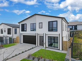 17 Kanae Drive, Beachlands, Manukau City