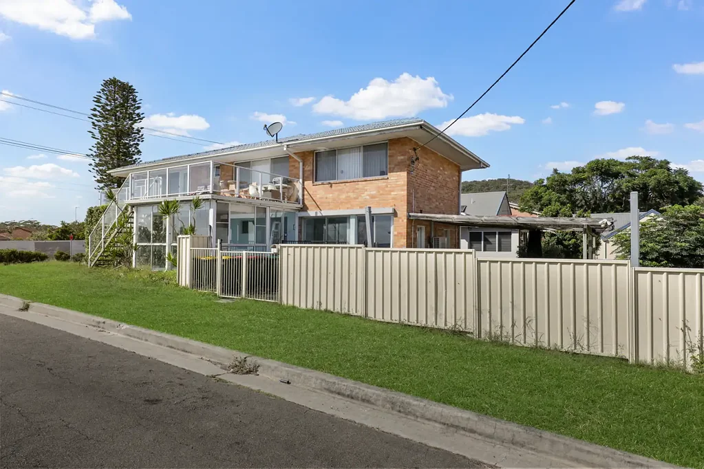 Unique Home Near CBD with Yard & Water Included