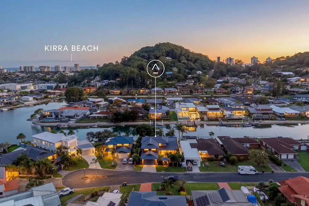 Tweed Heads 5 Slaapkamer A private north-facing waterfront sanctuary