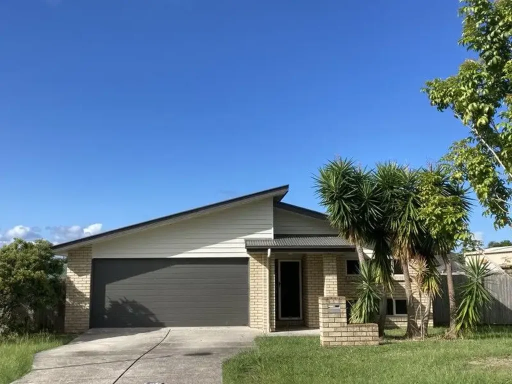 Neat Contemporary Family Home in a Quiet Street